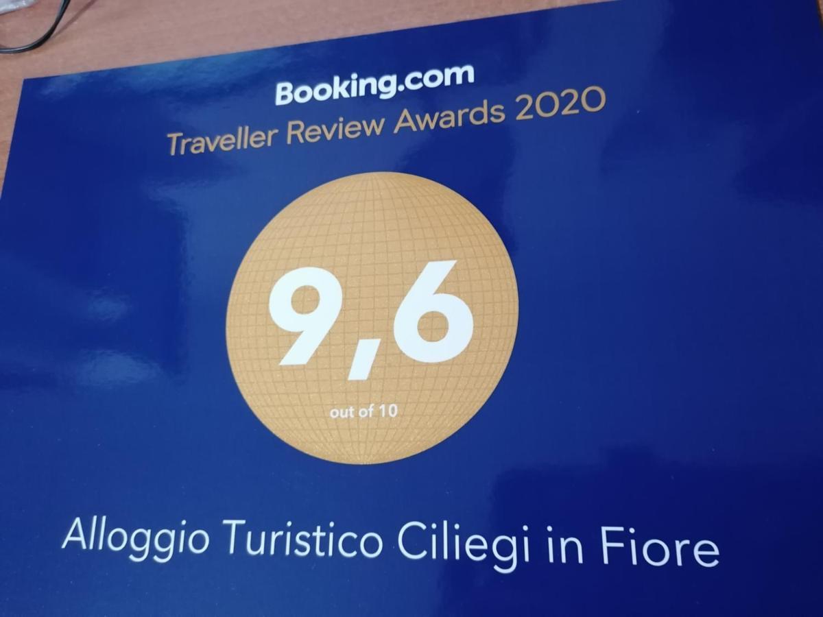 Alloggio Turistico Ciliegi In Fiore Monte Libretti Extérieur photo